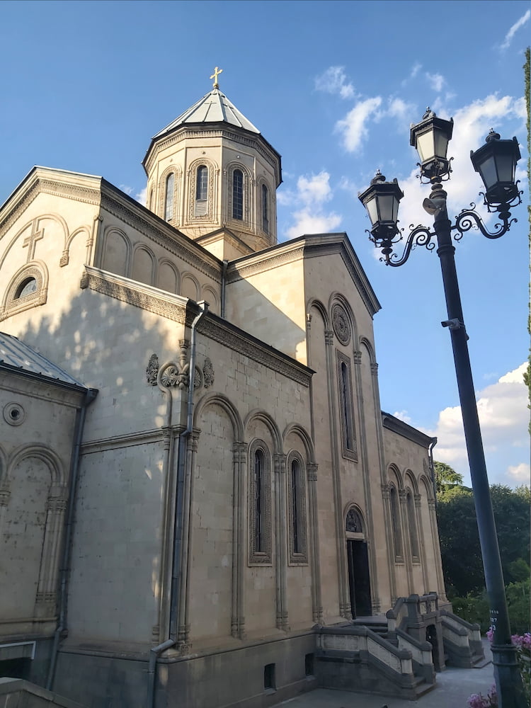 Église de Kashueti