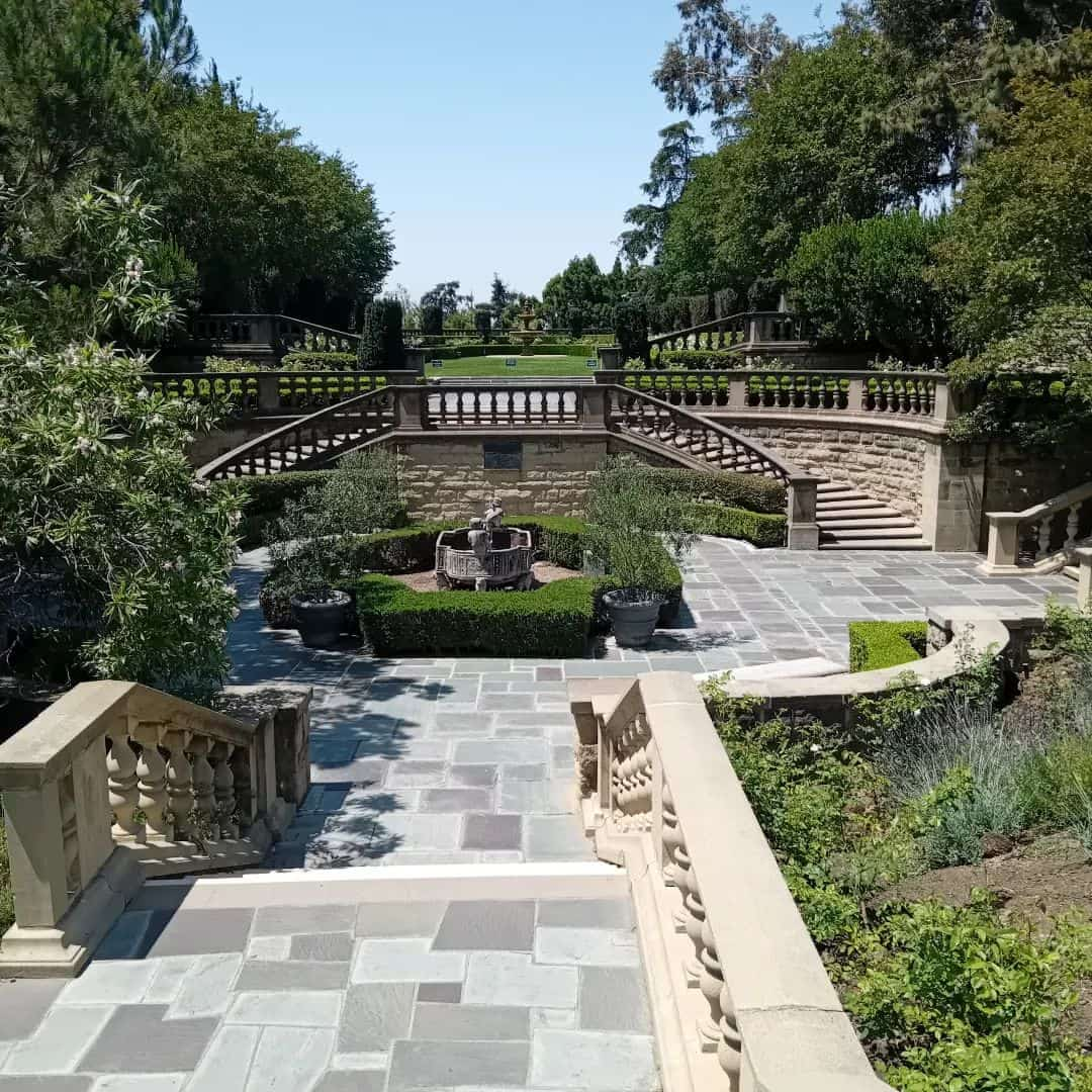 Greystone Mansion and Park