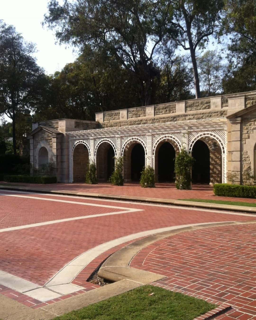 Greystone Mansion and Park