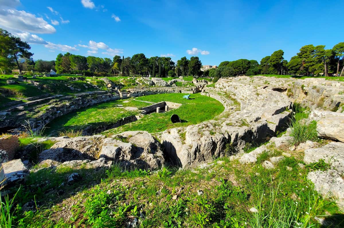 Zone du parc archéologique de Neapolis, Italie